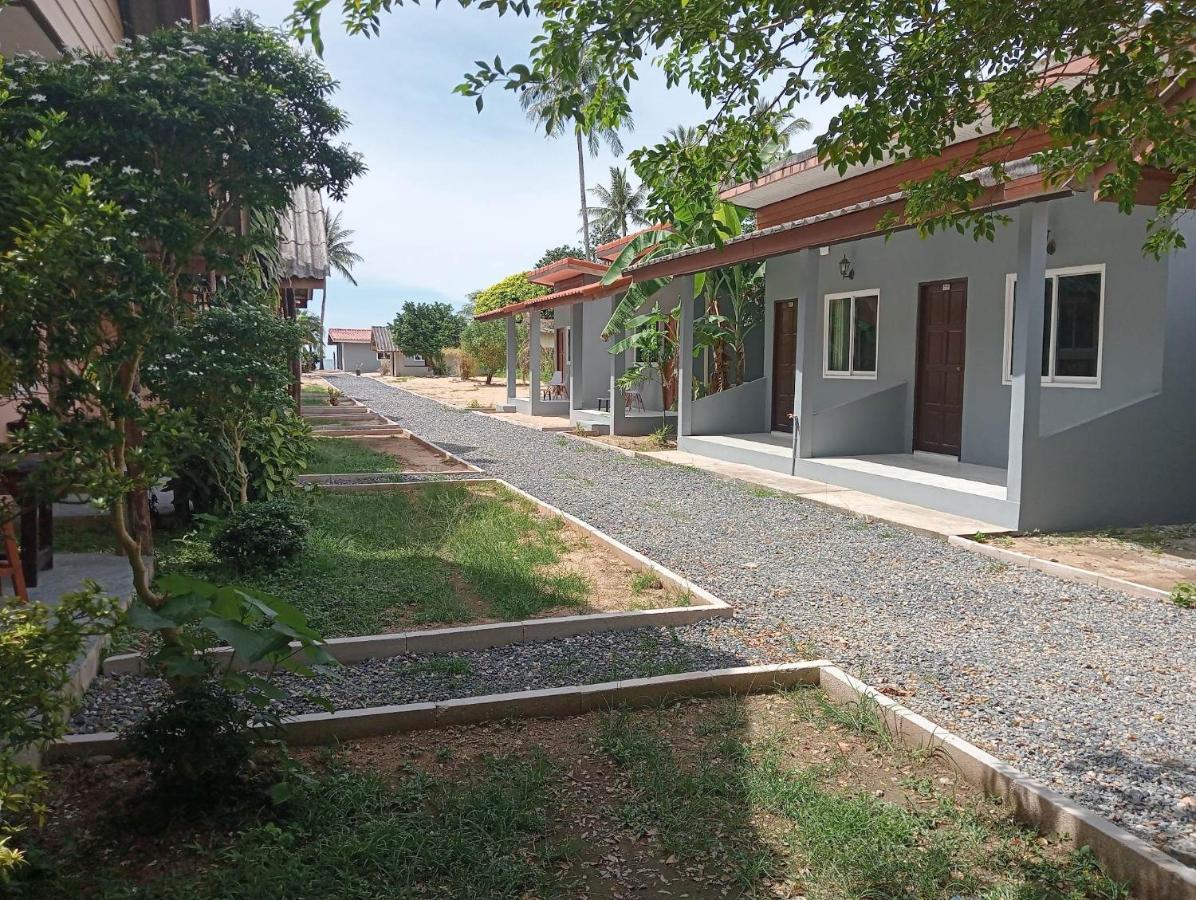 Scandinavian Beach Resort Ko Lanta Zewnętrze zdjęcie