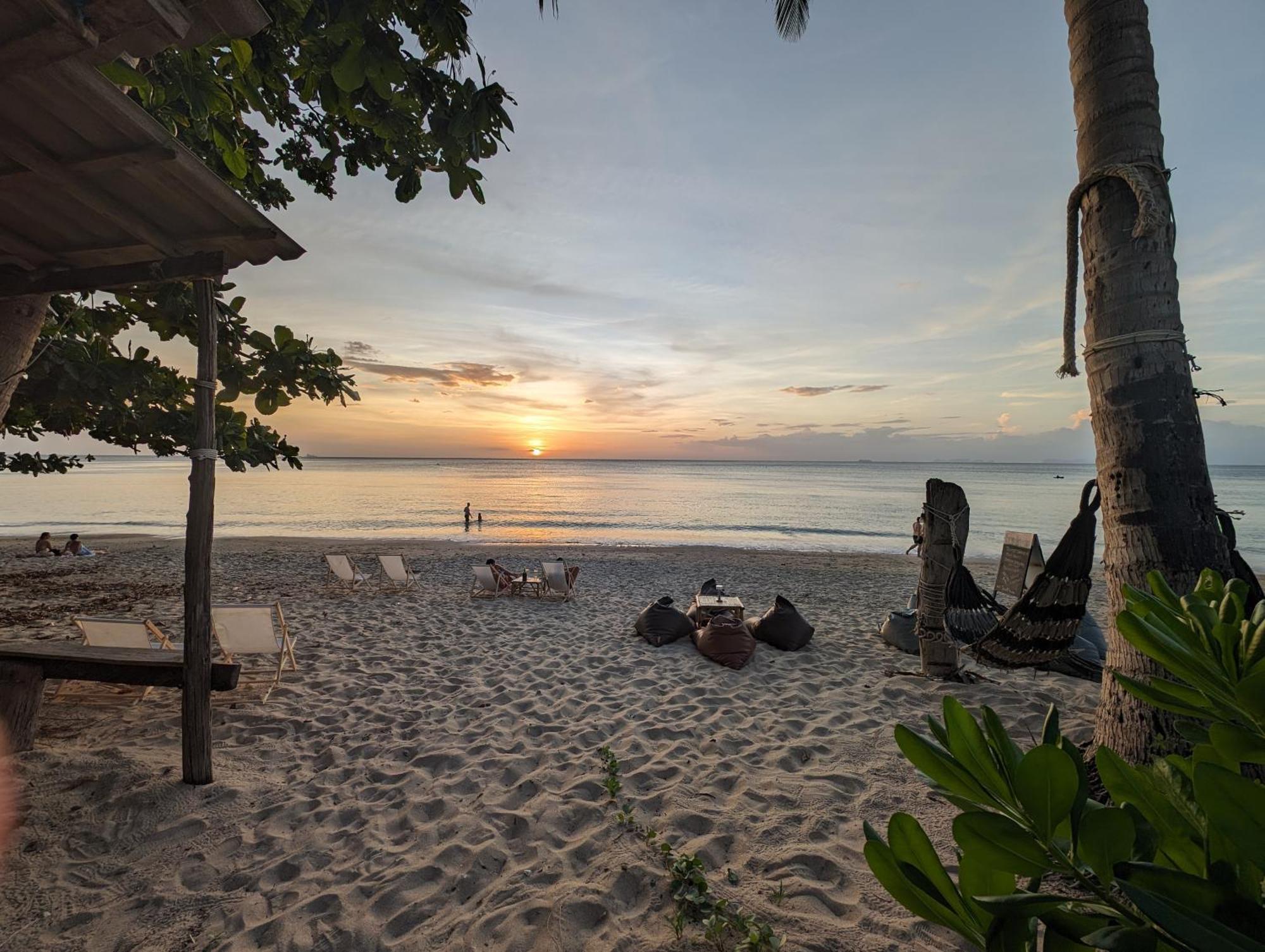 Scandinavian Beach Resort Ko Lanta Zewnętrze zdjęcie